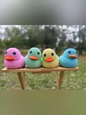 Toymendous Laffy Quack Viral Squish - Complete SET of FOUR Squishies. Ships FAST